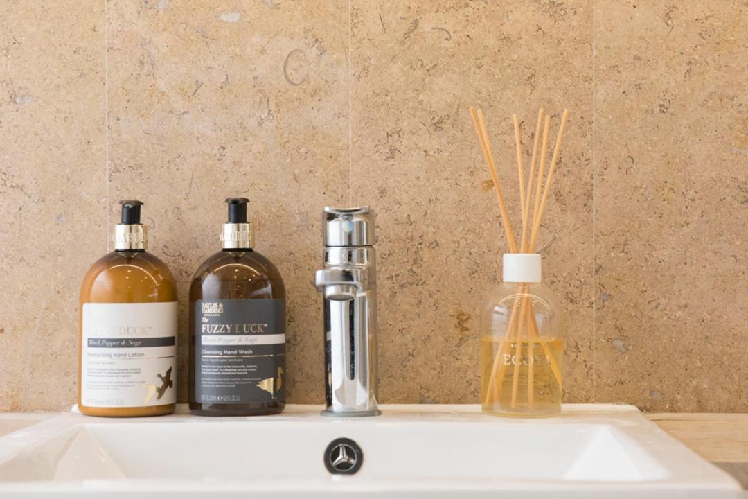 Ultra Luxury 3 Bed Mayfair Apartment ロンドン エクステリア 写真