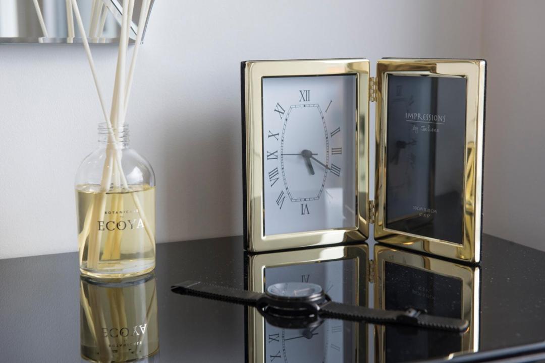 Ultra Luxury 3 Bed Mayfair Apartment ロンドン エクステリア 写真